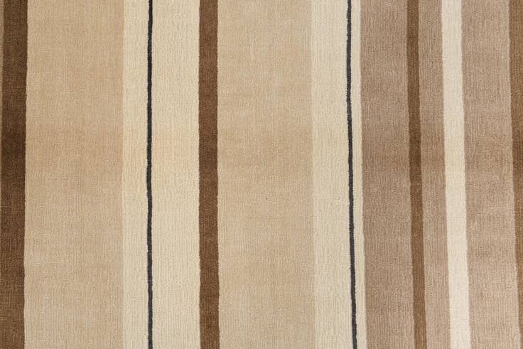 Detail image of 3' 11 x 5' 11 Hand Knotted Darya Wool Rug