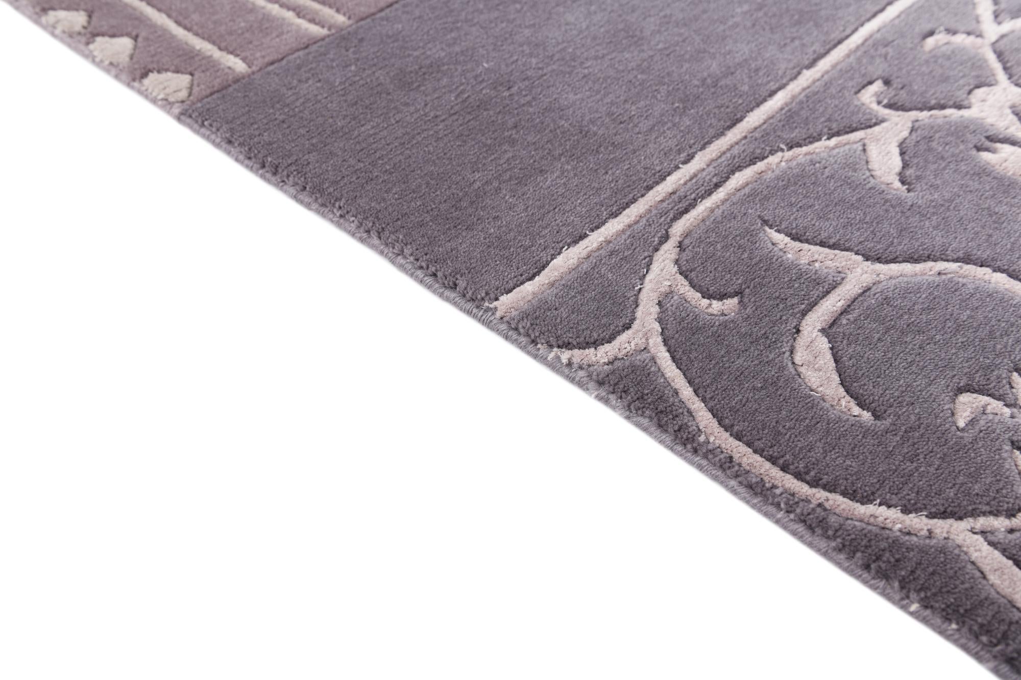 5' 7 x 8' 2 Hand Knotted Darya Wool Rug
