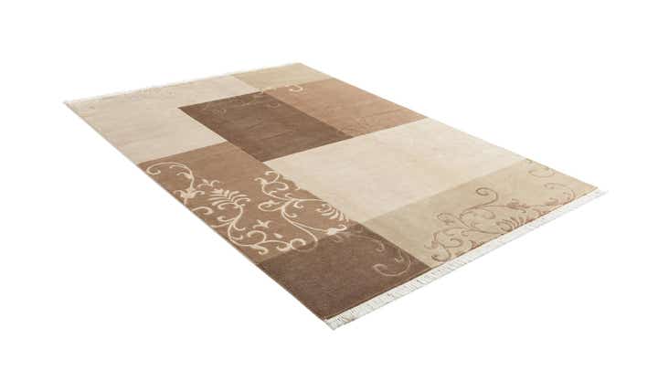 5' 7 x 8' Hand Knotted Darya Wool Rug