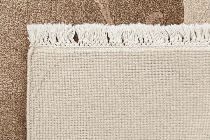 5' 7 x 8' Hand Knotted Darya Wool Rug