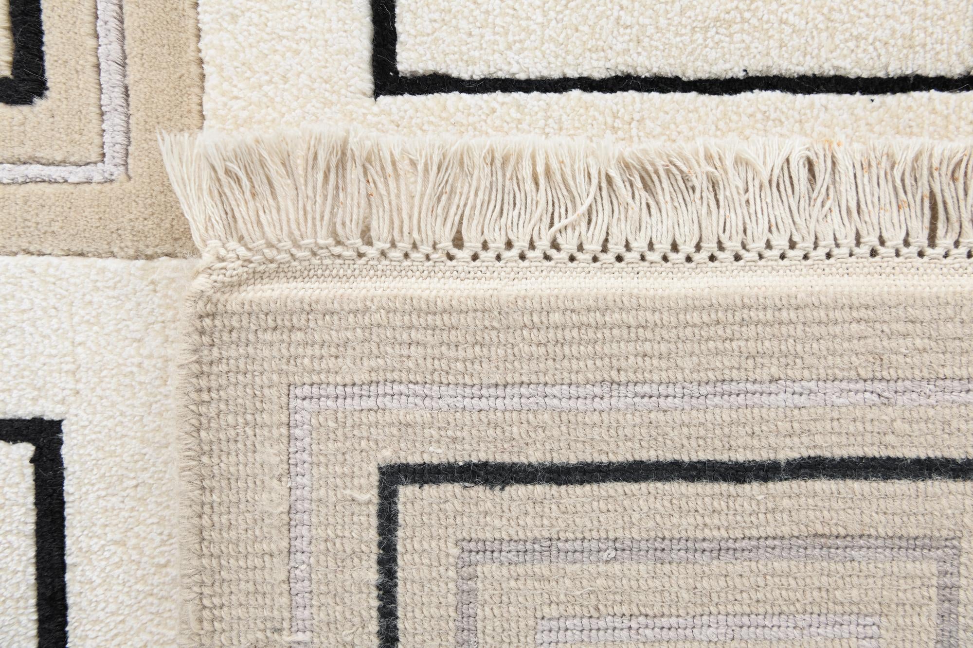 5' 7 x 7' 10 Hand Knotted Darya Wool Rug