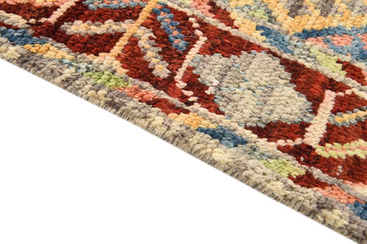 Detail image of 4' 10 x 7' 6 Hand Knotted Darya Wool Rug