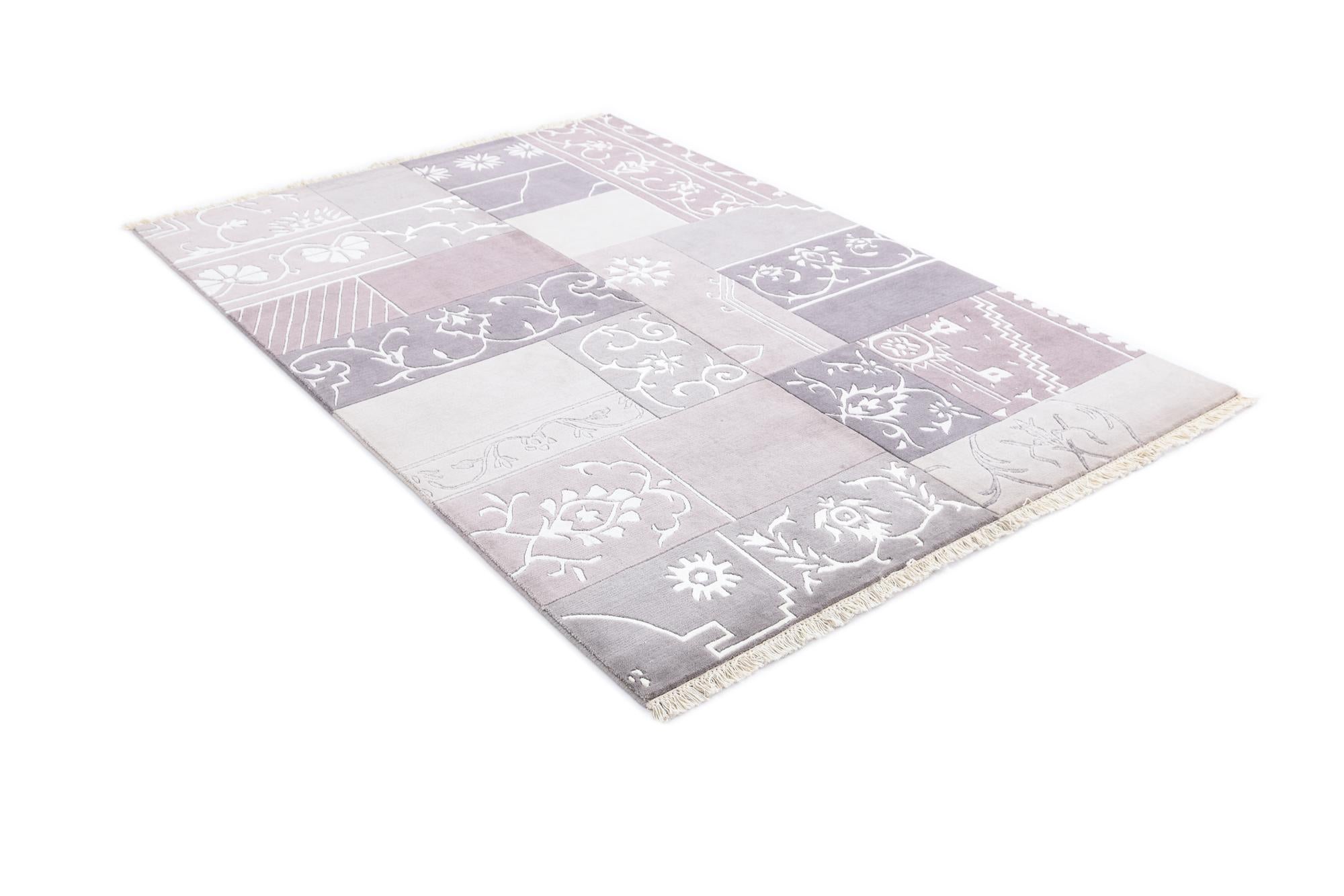 4' 7 x 6' 9 Hand Knotted Darya Wool Rug