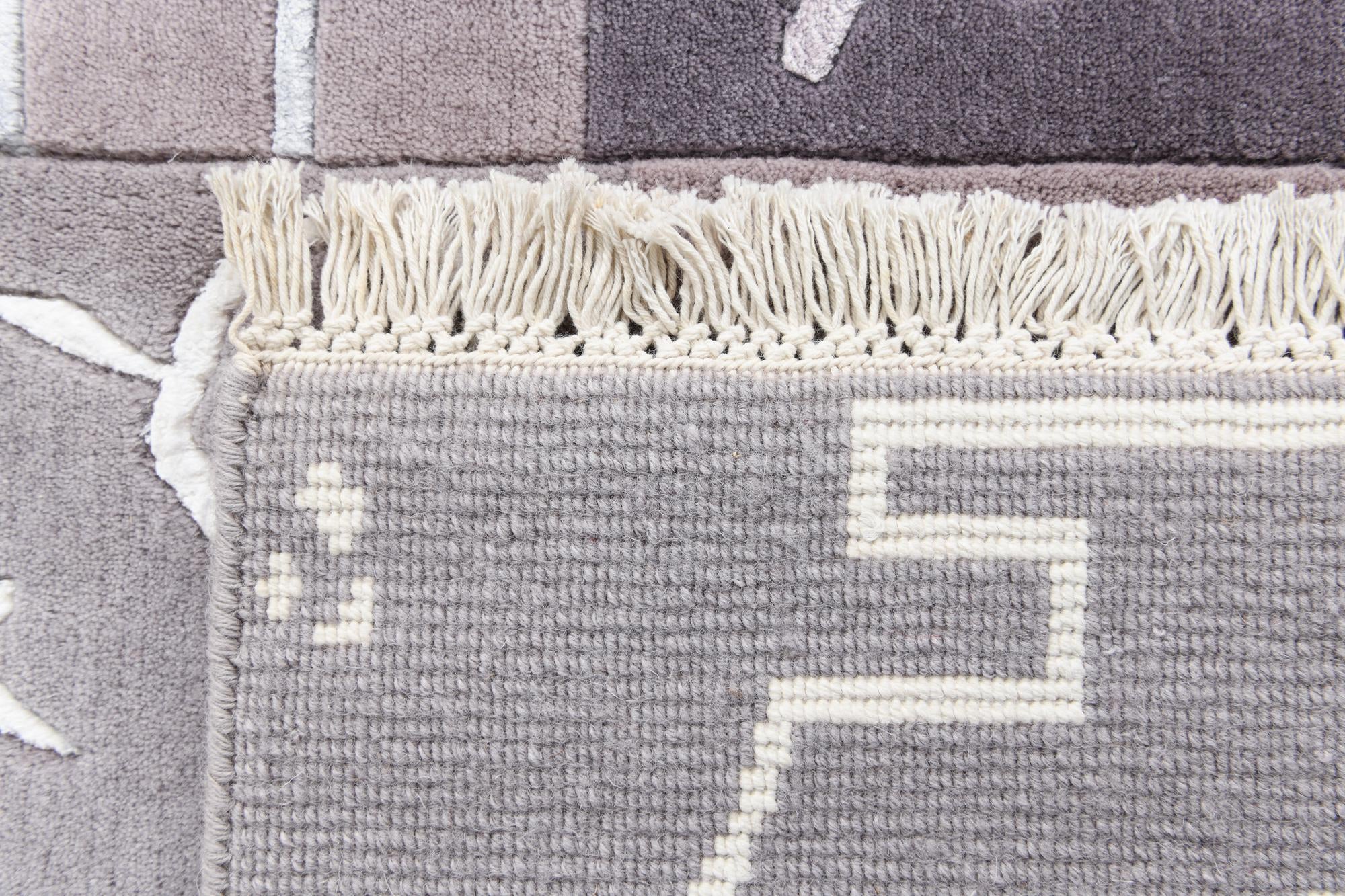 4' 7 x 6' 9 Hand Knotted Darya Wool Rug