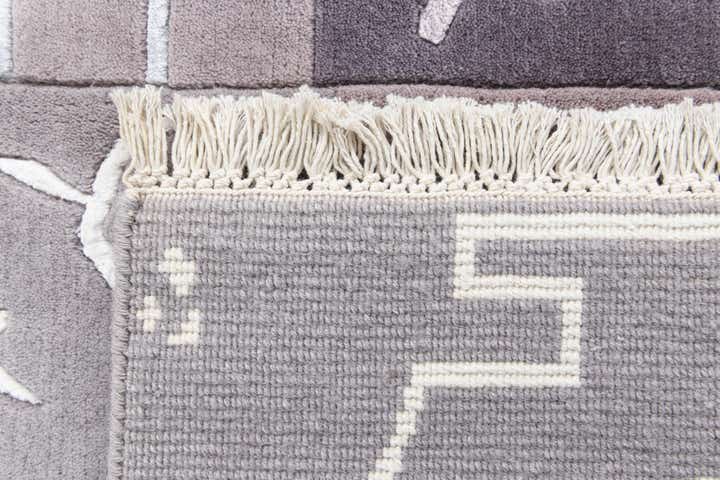 4' 7 x 6' 9 Hand Knotted Darya Wool Rug