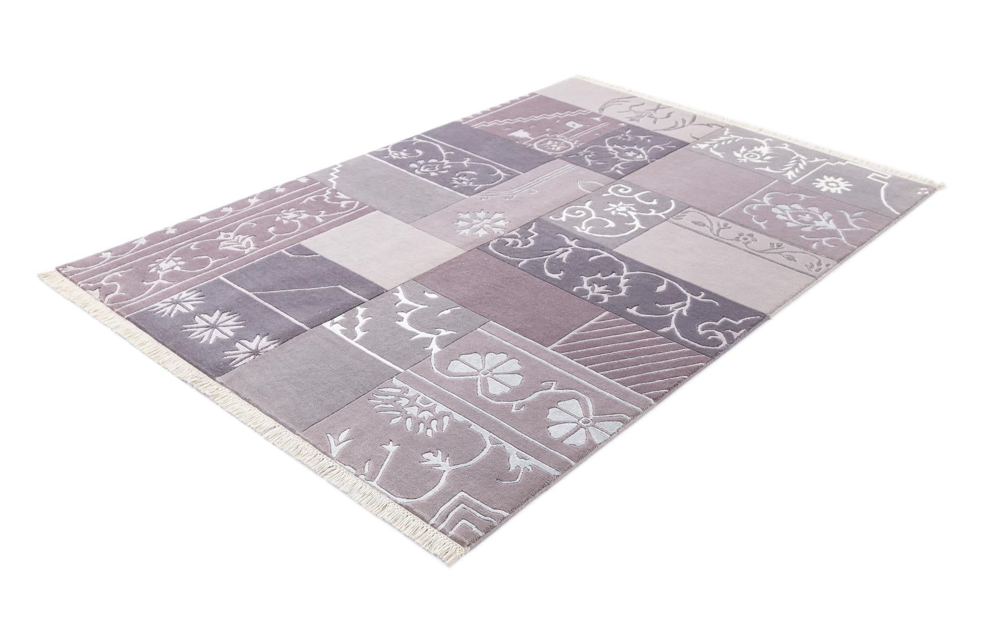 4' 7 x 6' 9 Hand Knotted Darya Wool Rug