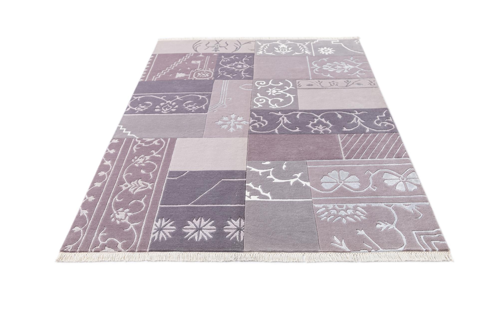 4' 7 x 6' 9 Hand Knotted Darya Wool Rug