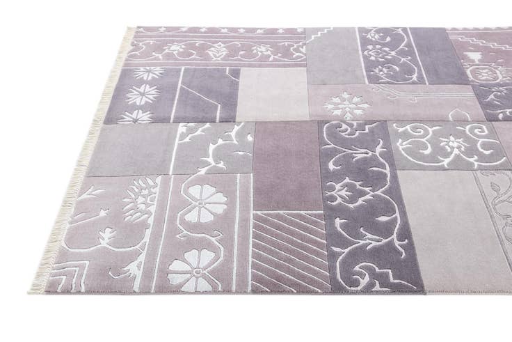 Detail image of 4' 7 x 6' 9 Hand Knotted Darya Wool Rug