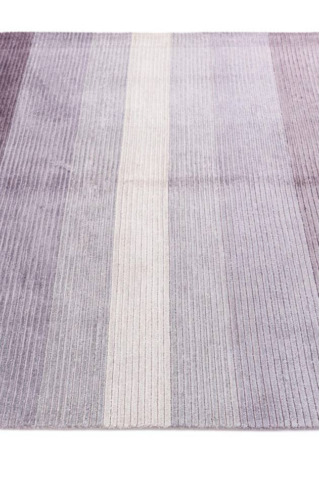 Detail image of 4' 9 x 6' 8 Hand Knotted Darya Wool Rug