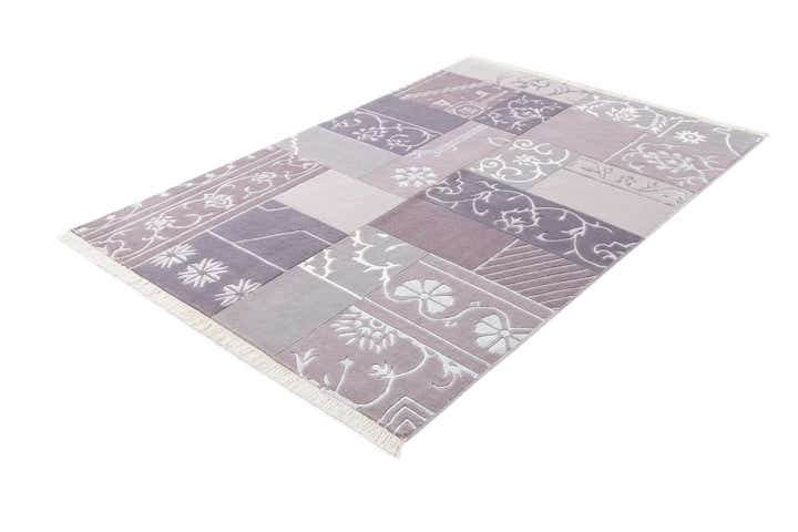 4' 7 x 6' 9 Hand Knotted Darya Wool Rug