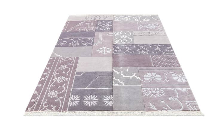 Detail image of 4' 7 x 6' 9 Hand Knotted Darya Wool Rug