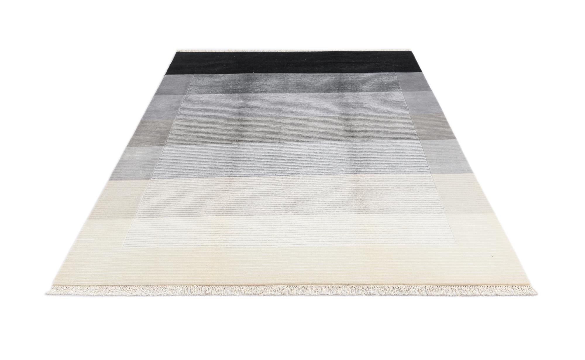 5' 6 x 7' 9 Hand Knotted Darya Wool Rug