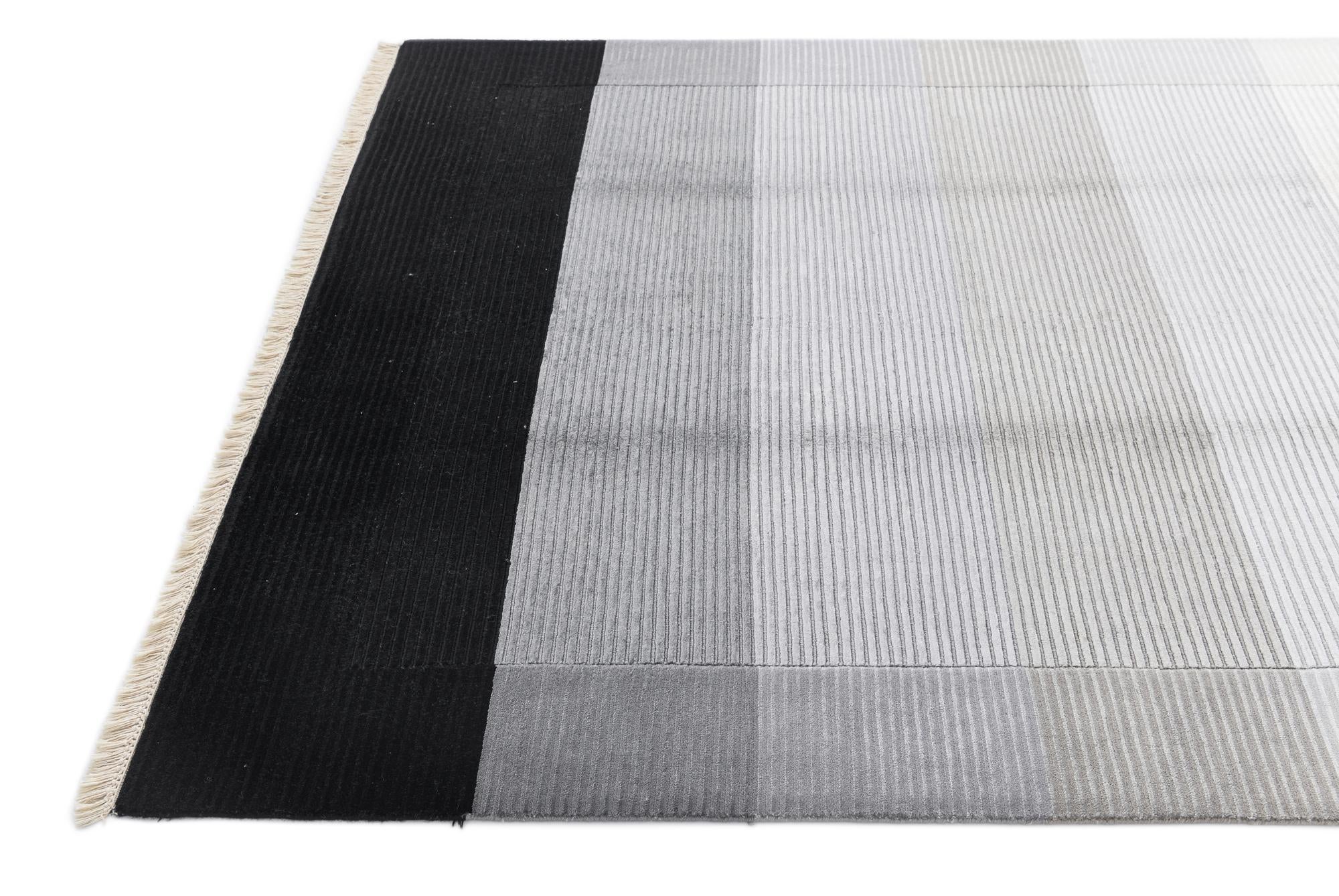 5' 6 x 7' 9 Hand Knotted Darya Wool Rug