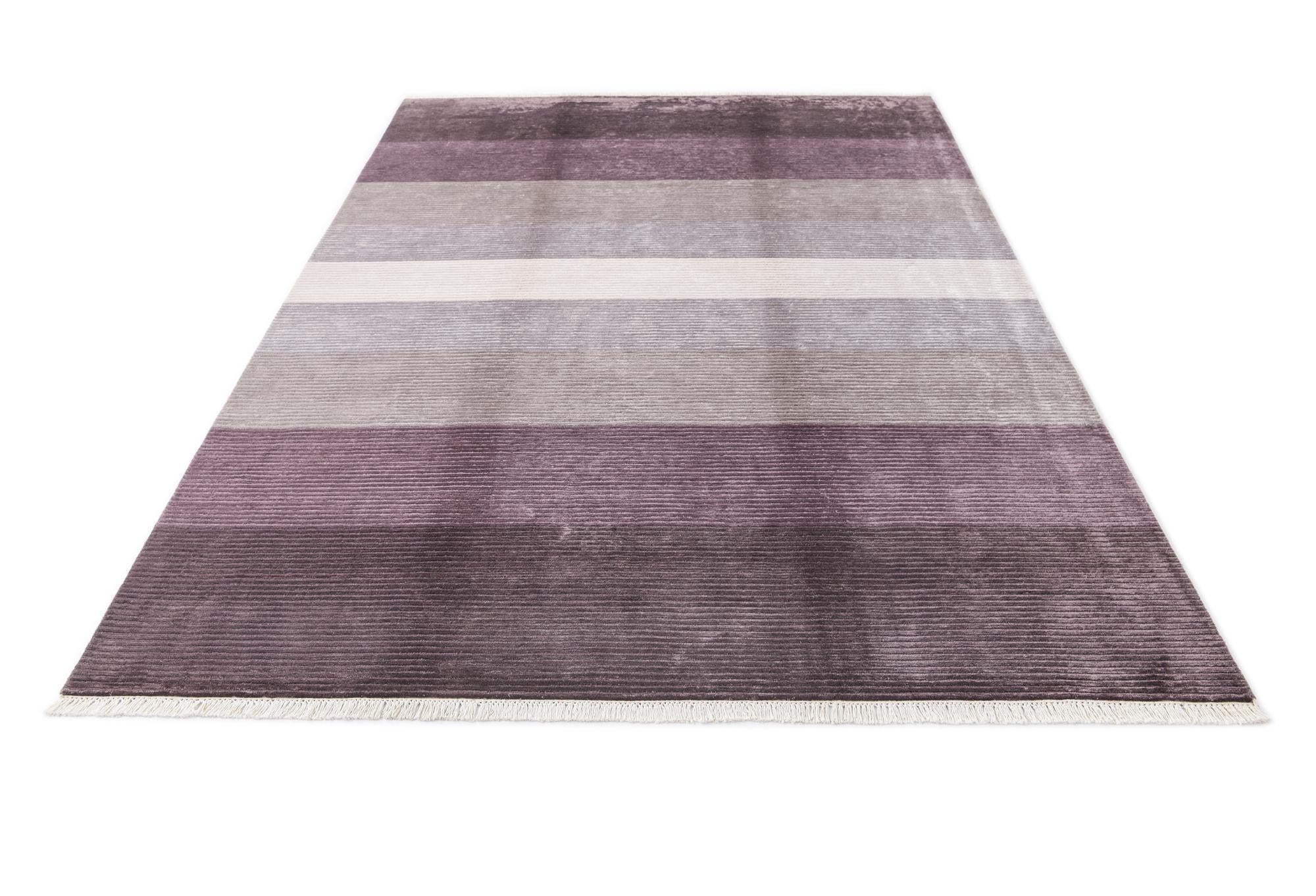 6' 7 x 9' 10 Hand Knotted Darya Wool Rug