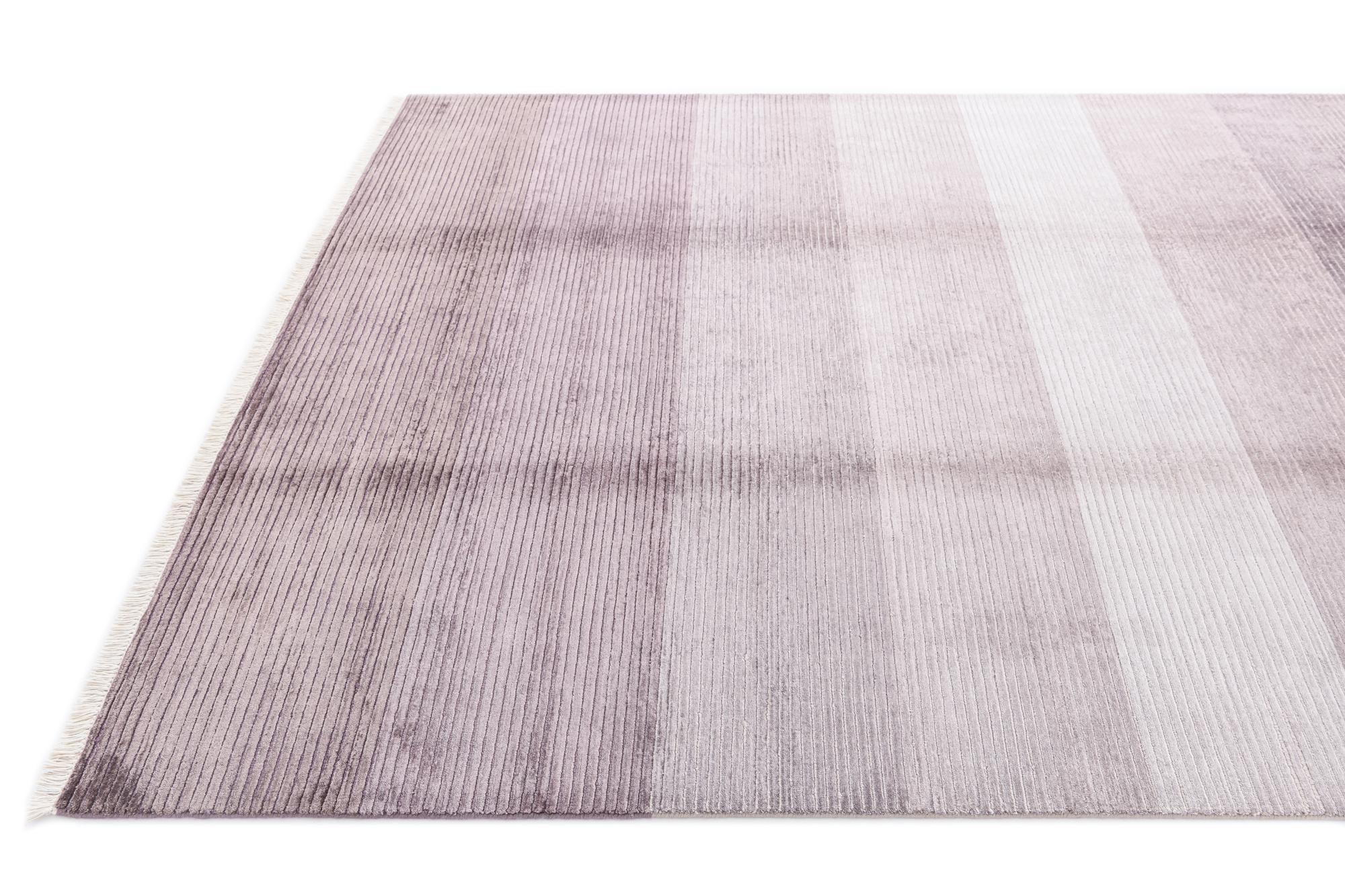 6' 7 x 10' Hand Knotted Darya Wool Rug