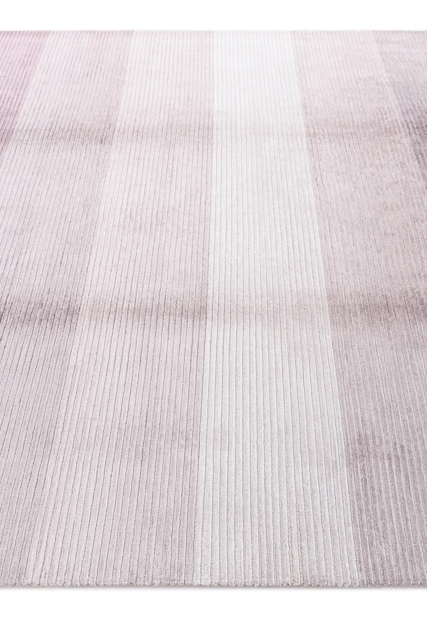 6' 7 x 10' Hand Knotted Darya Wool Rug