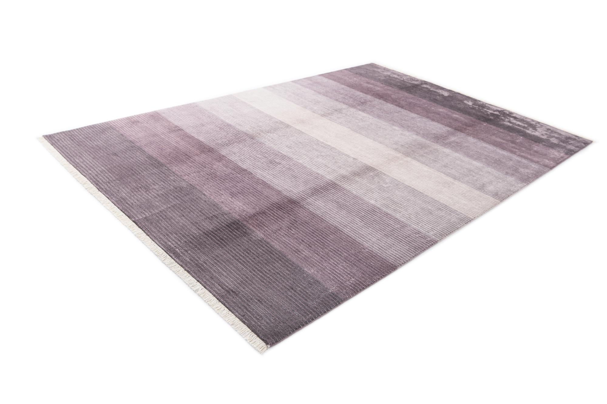 6' 8 x 9' 9 Hand Knotted Darya Wool Rug