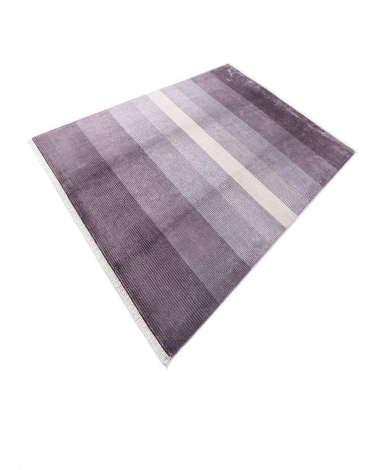 Detail image of 6' 7 x 9' 10  Hand Knotted Darya Wool Rug