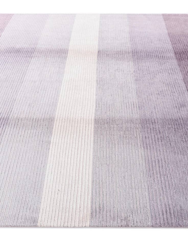 Detail image of 6' 7 x 9' 10  Hand Knotted Darya Wool Rug