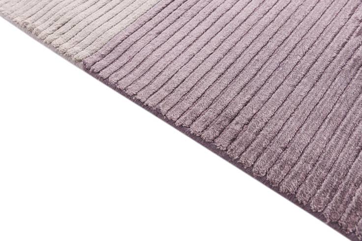 Detail image of 6' 6 x 9' 10 Hand Knotted Darya Wool Rug