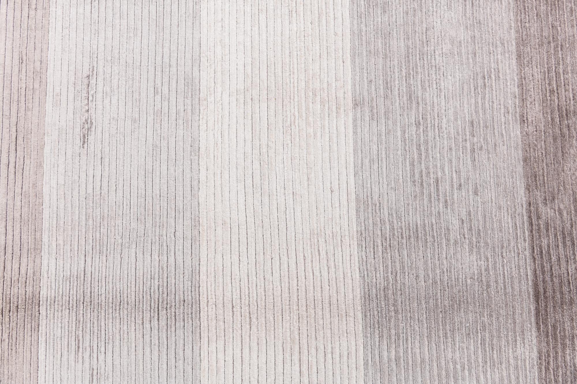 6' 6 x 9' 10 Hand Knotted Darya Wool Rug