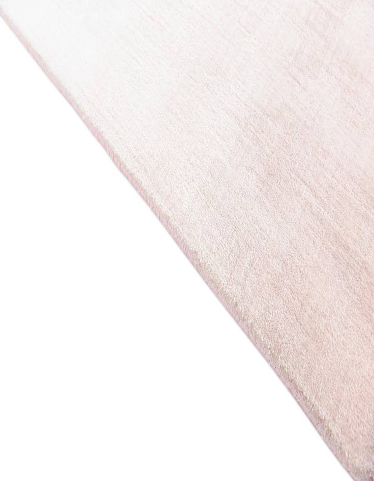 Detail image of 6' 9 x 9' 10 Hand Knotted Darya Wool Rug