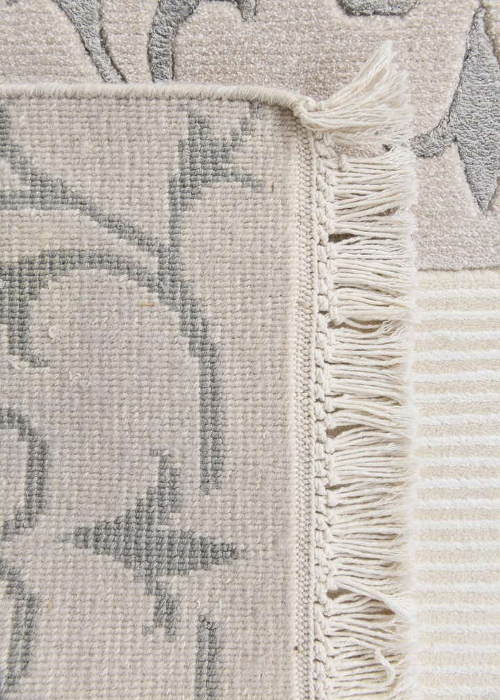 5' 7 x 8' Hand Knotted Darya Rug