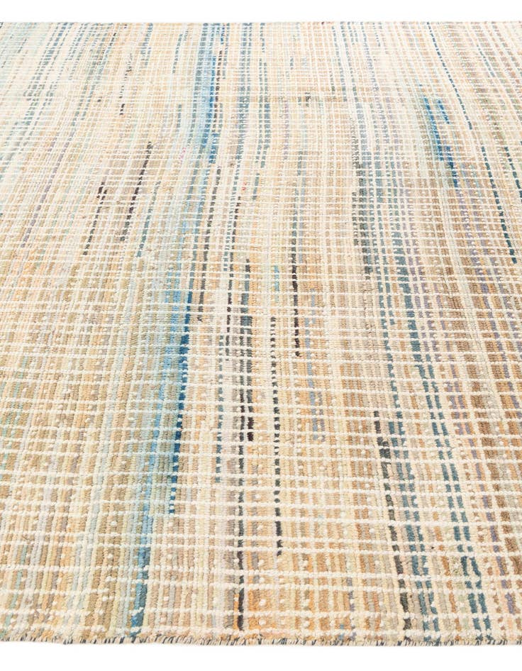 Detail image of 8' 5 x 9' 8  Hand Knotted Darya Wool Rug