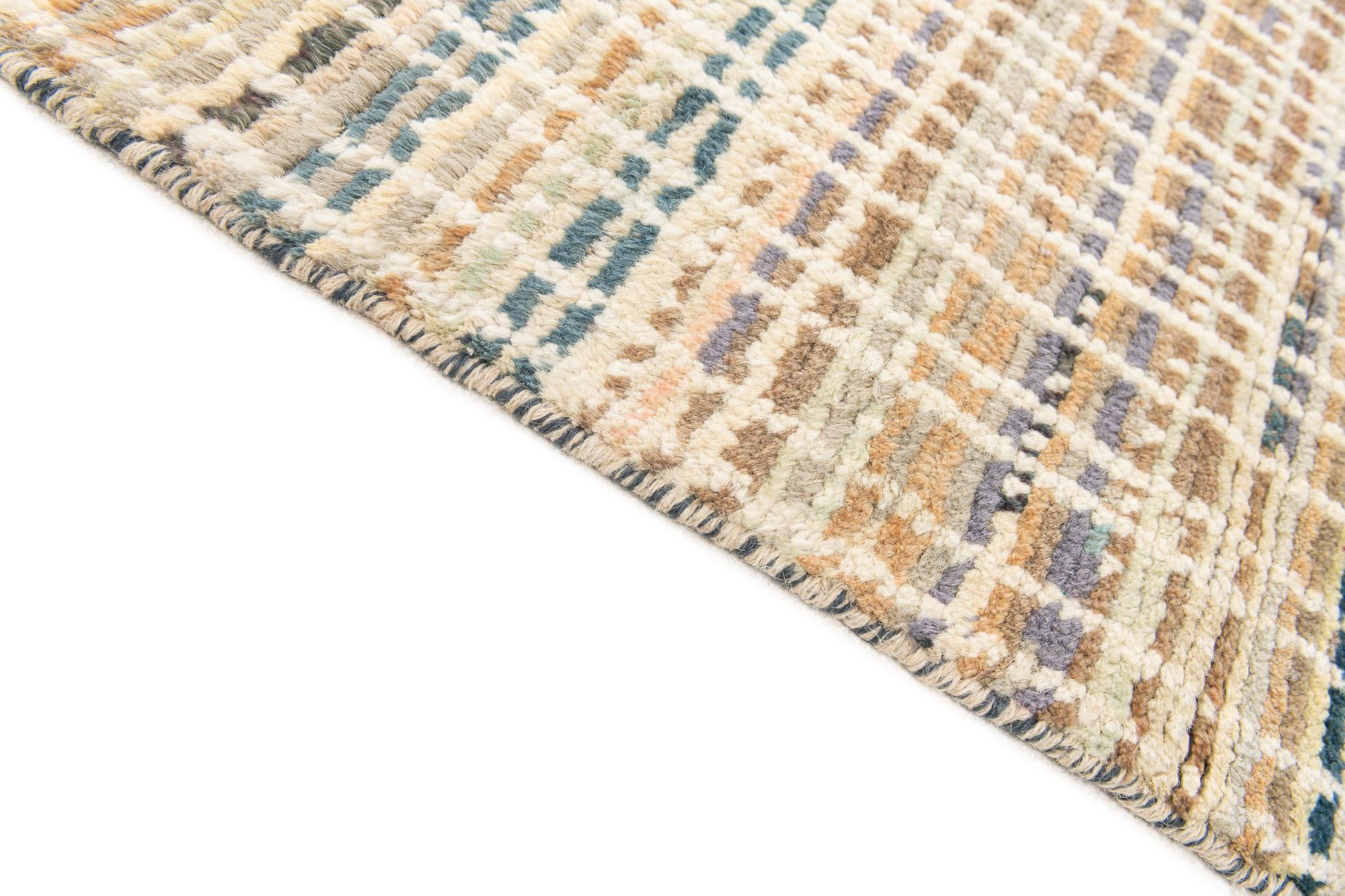8' 5 x 9' 8 Hand Knotted Darya Wool Rug