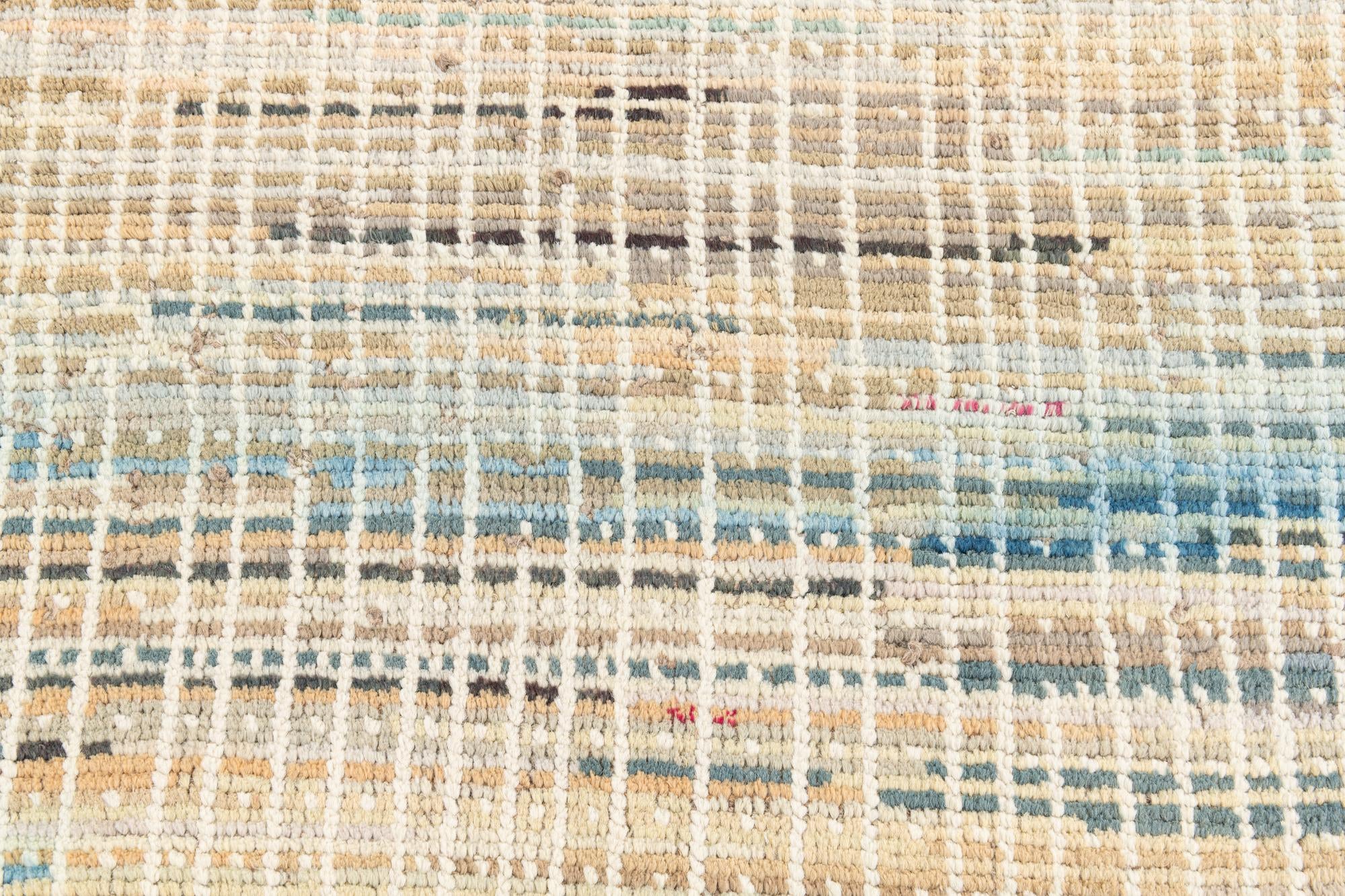8' 5 x 9' 8 Hand Knotted Darya Wool Rug