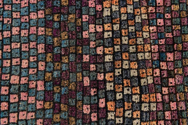 4' 1 x 5' 5 Hand Knotted Darya Wool Rug