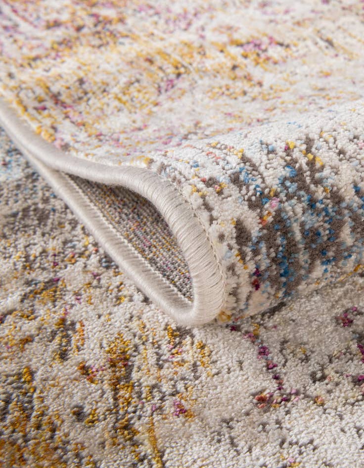 Detail image of 10' x 13' 8 Deepa Rug