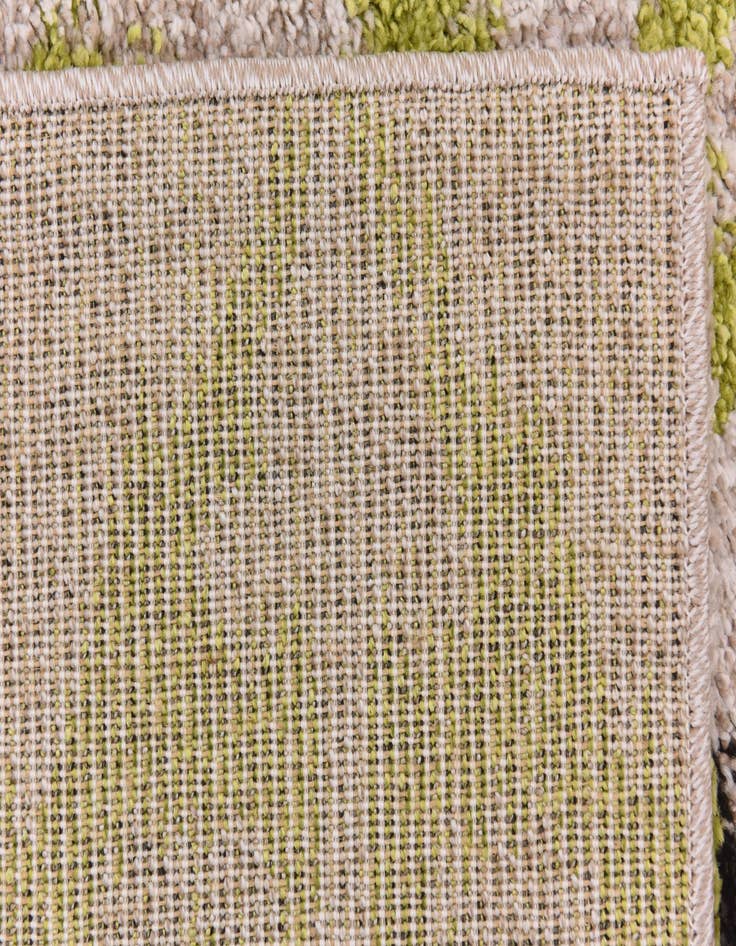 Detail image of 157cm x 230cm Damask Rug