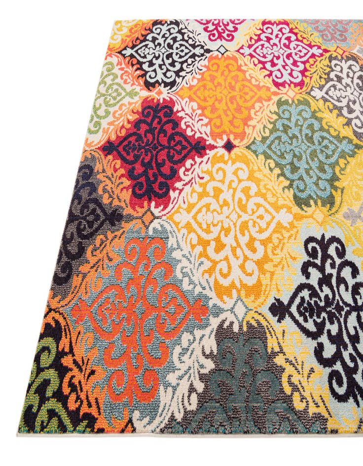 Detail image of 6' 7 x 9' 8 Diana Rug