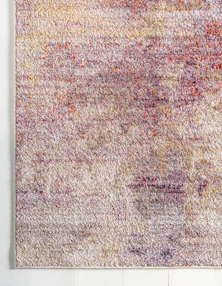 Detail image of 7' 10 x 11' Downtown Flatiron Rug