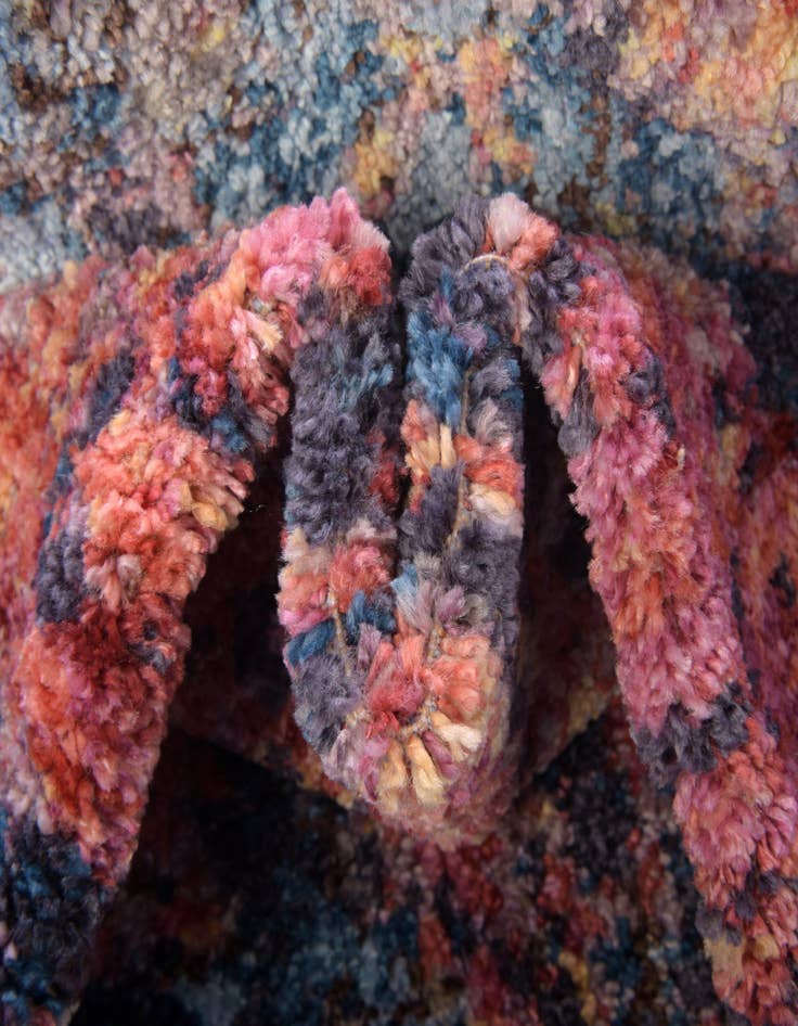 Detail image of 4' x 6' Downtown Chelsea Rug