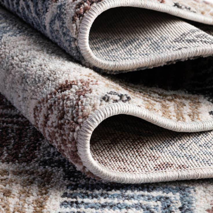 Detail image of 10' x 13' Eco Trellis Rug