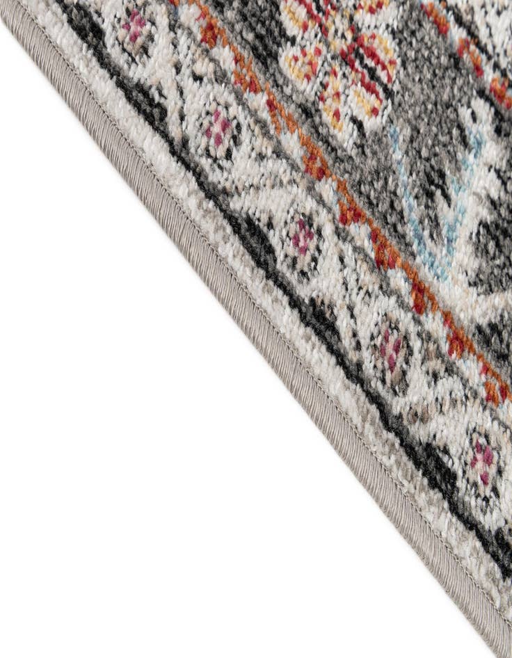 Detail image of 5' 3 x 7' 9 Eden Rug