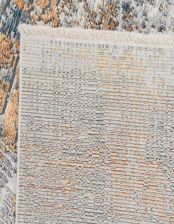 Detail image of 5' 3 x 7' 5 Eliza Rug