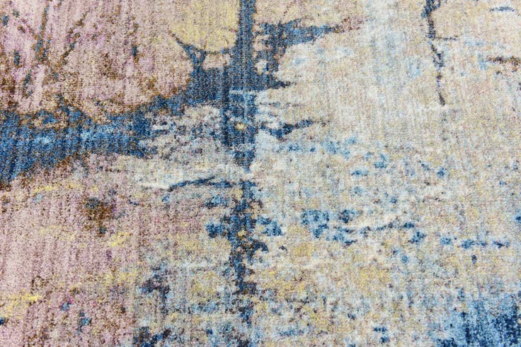 Detail image of 5' 3 x 7' 6 Empera Rug