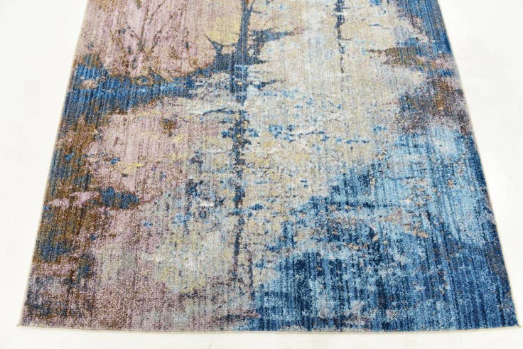 Detail image of 5' 3 x 7' 6 Empera Rug