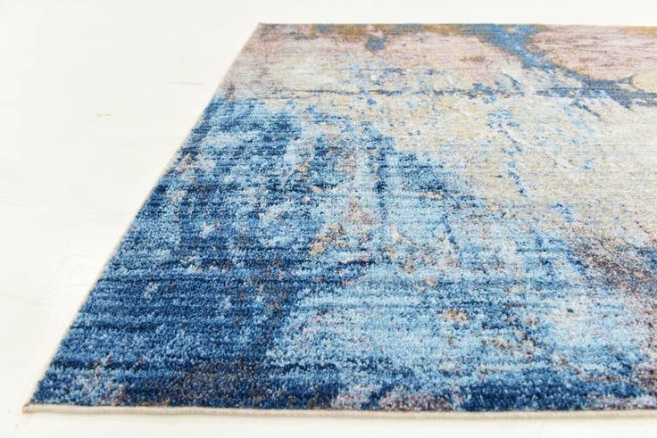 Detail image of 5' 3 x 7' 6 Empera Rug