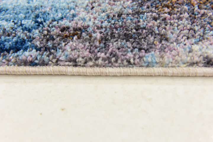 5' 3 x 7' 6 Empera Rug