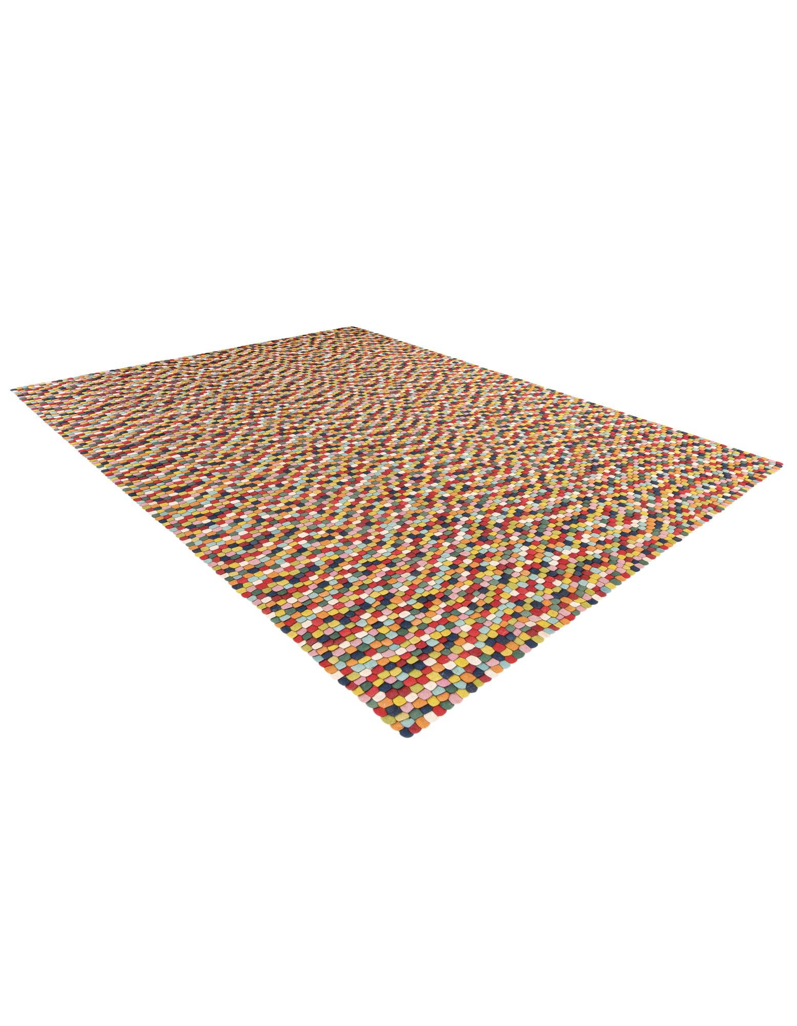 10' x 13' 1 Hand Woven Felt Ball Wool Rug