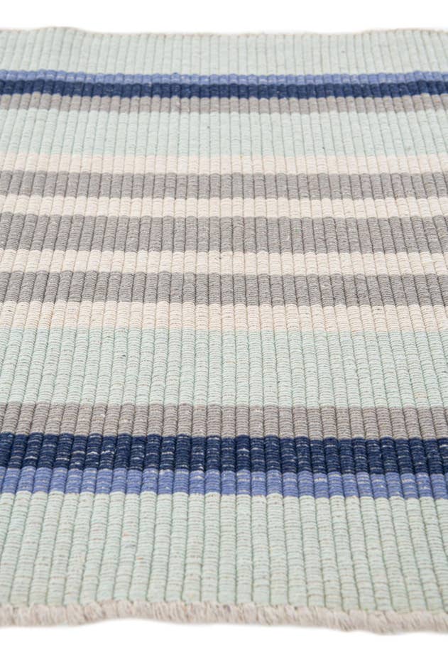 Detail image of 2' 1 x 3' 2 Hand Woven Flatweave Cotton Dhurrie Rug