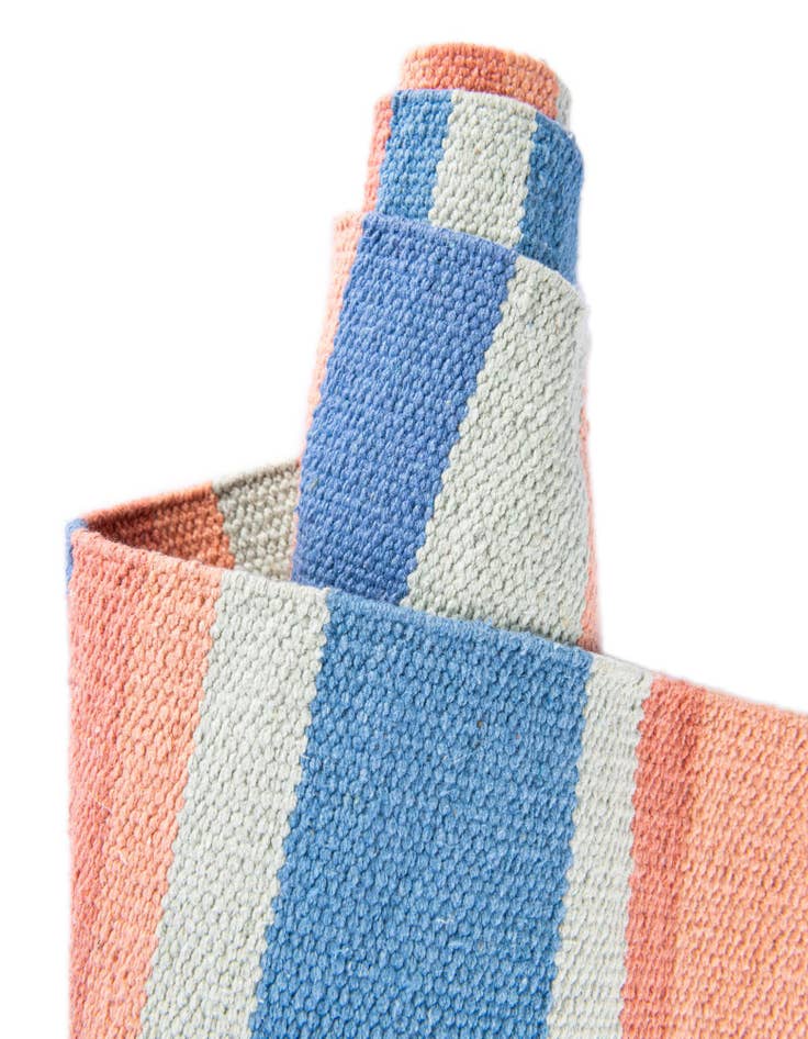 Detail image of 7' 10 x 10' Hand Woven Flatweave Cotton Dhurrie Rug