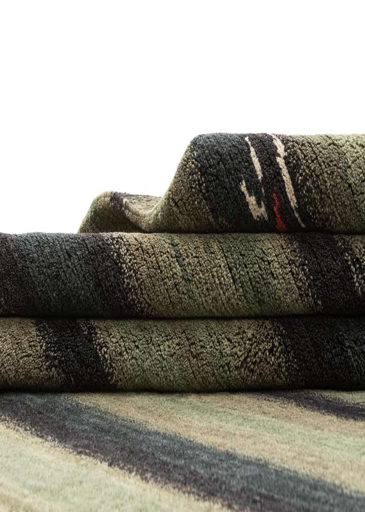 4' 9 x 7' Hand Knotted Gabbeh Wool Rug