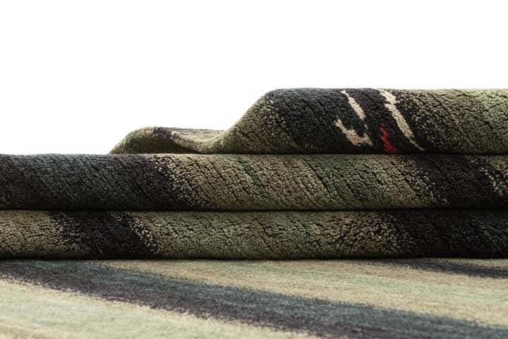 4' 9 x 7' Hand Knotted Gabbeh Wool Rug