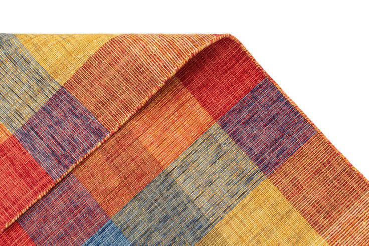 Detail image of 2' 6 x 4' 8 Hand Knotted Gabbeh Wool Rug