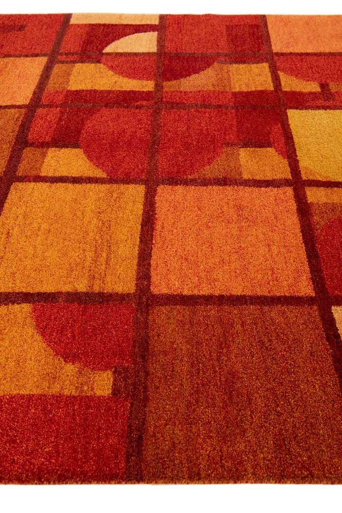 5' 6 x 8' Hand Knotted Gabbeh Wool Rug